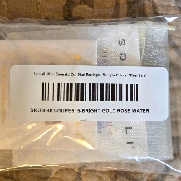 Sorrelli NWT Emerald Cut Stud  Earrings - Picture 5 of 9